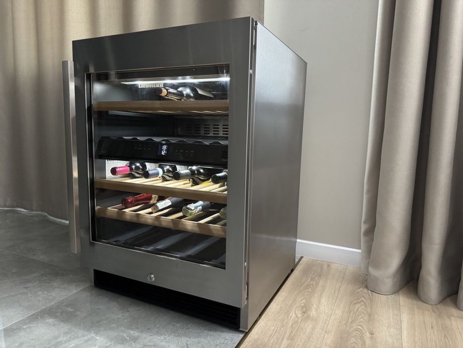 Liebherr WTes 1672 Шафа для вина Стан ідеальний
