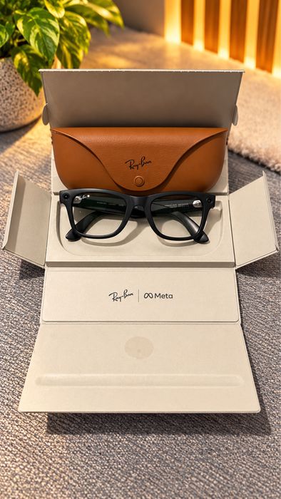 Ray-Ban Meta Wayfarer Gen 2 – Transitions – stan idealny