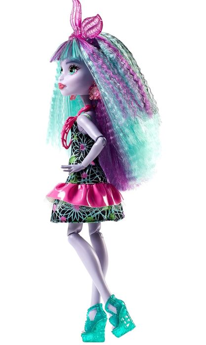 Монстр Хай Твайла Monster High Twyla Electrified