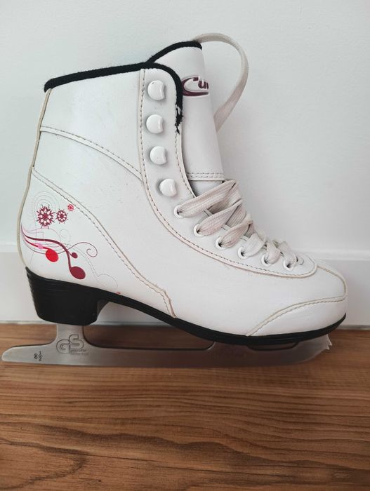 Łyżwy figurowe damskie