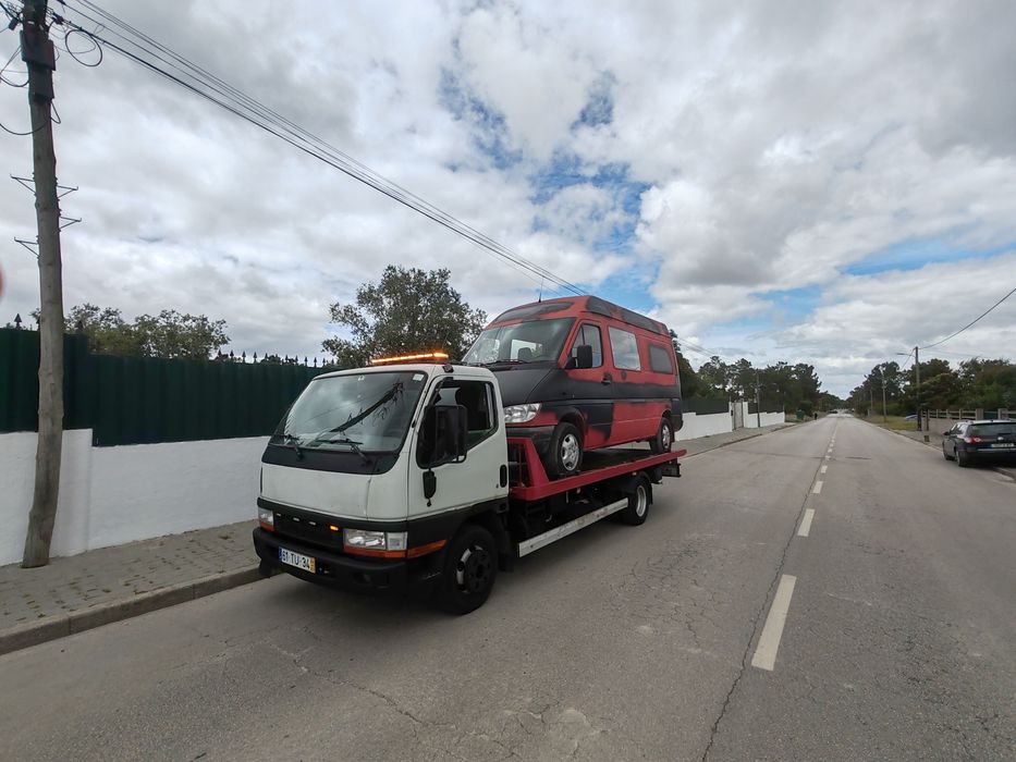 Serviço de reboque / pronto socorro automóvel 24h
RosaReboques