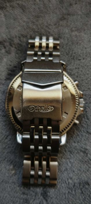 Camel Trophy Chronograph
Swiss Made