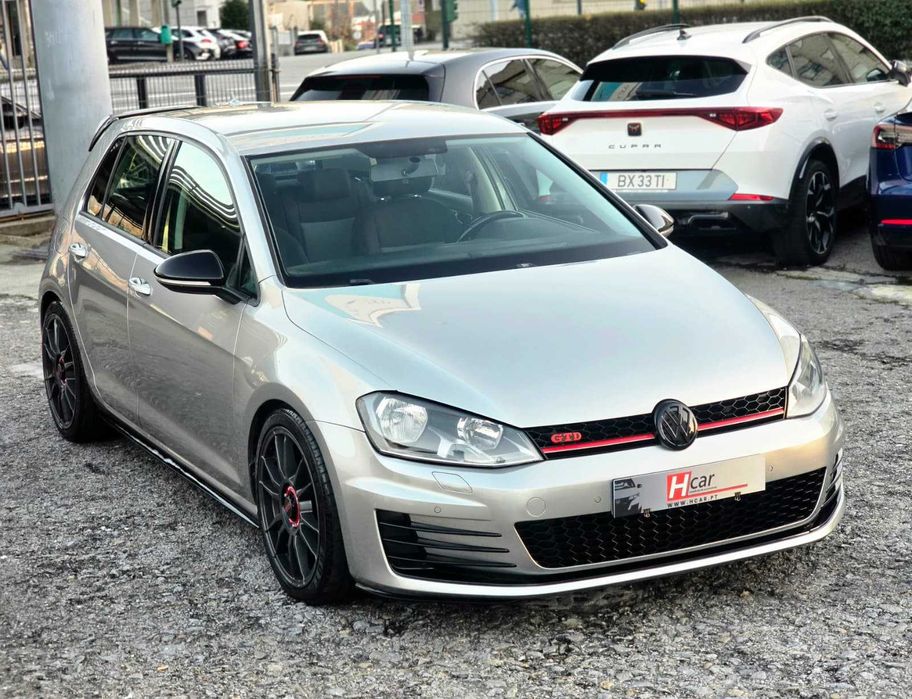 VOLKSWAGEN GOLF VII 1.6TDI 110CV DSG "LOOK GTI"