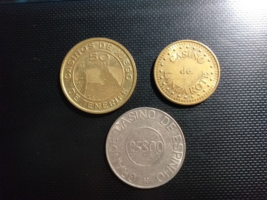 3 Fichas de Casinos Diferentes