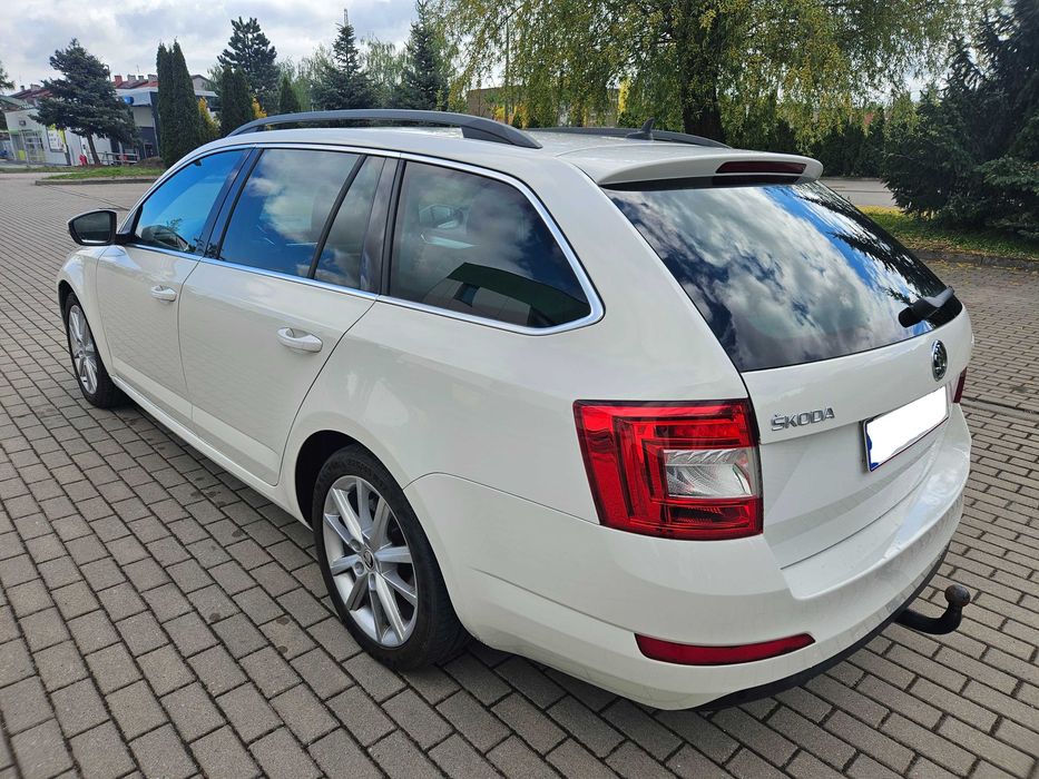 Skoda Octavia 1.6TDI 2015r DSG/Alu/Hak - Ładny stan