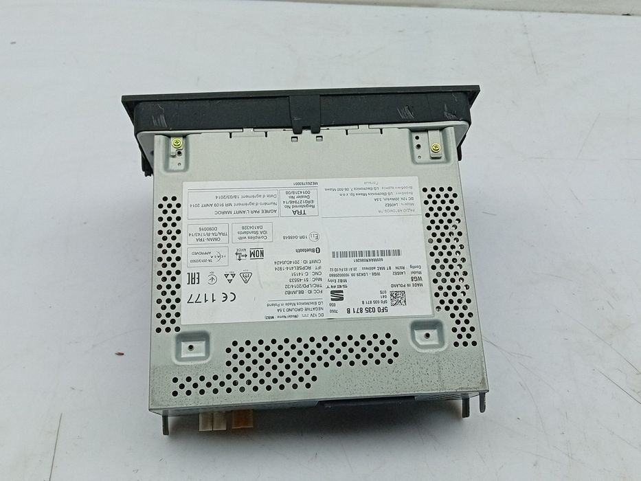 Rádio / auto-rádio SEAT Ibiza IV (6J5, 6P1)