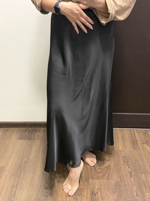 Спідниця сатинова чорна, L-XL