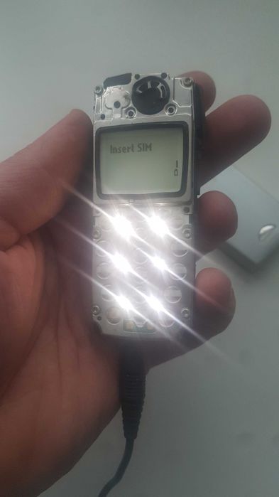 do kolekcji - NOKIA 8310 - sprawna