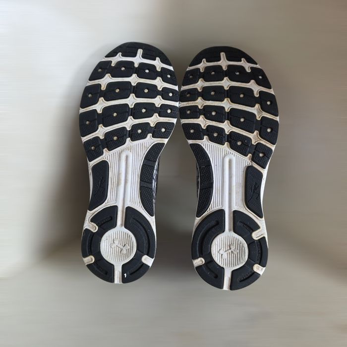 Кросівки "Under Armour Charged Bandit 3 Ombre"