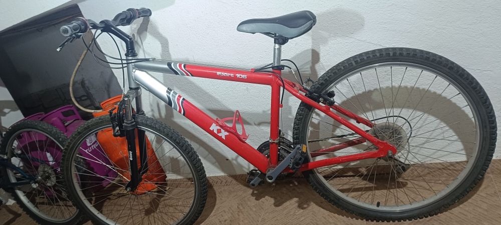 Bicicleta de montanha  roda 26 (BTT) de marca KX, modelo Sport 106