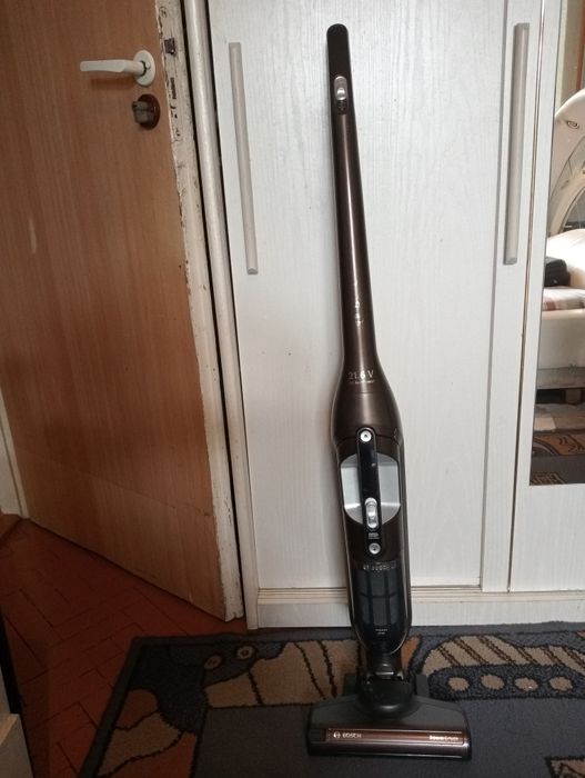 Odkurzacz workowy moc 1200 W