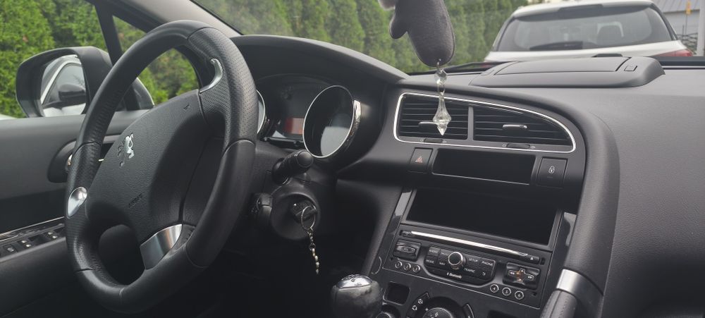 Peugeot 3008,r 2013