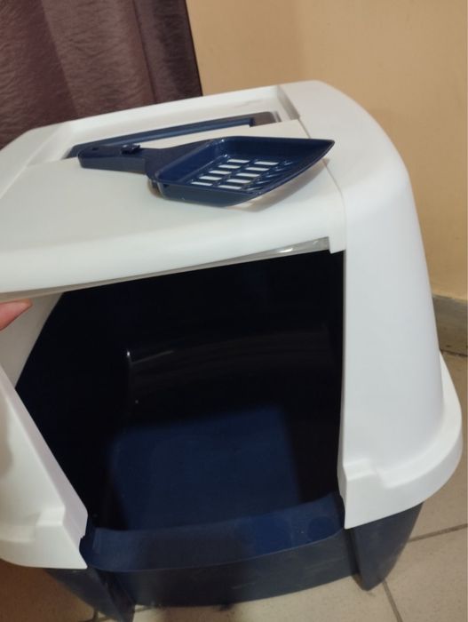 Туалет кошачий . Туалет для котиків