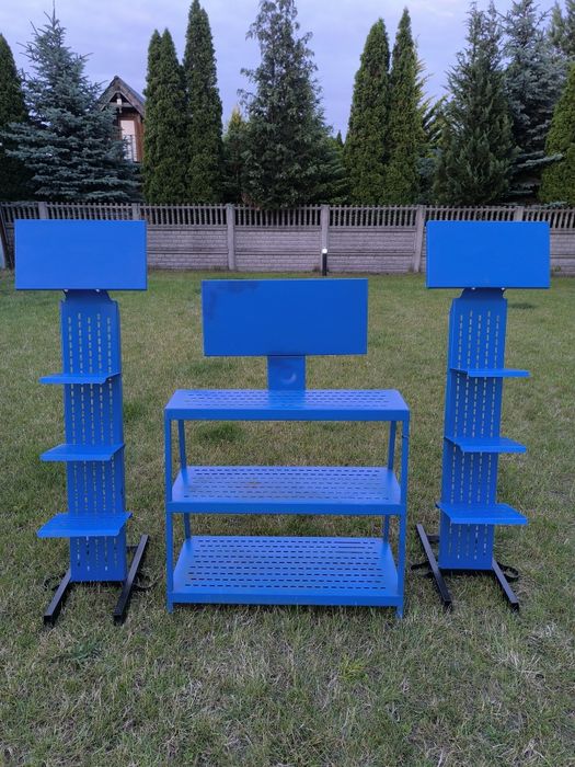 Regały, banery po sklepie motoryzacyjnym, reklama, stojaki Mobil,Bosch