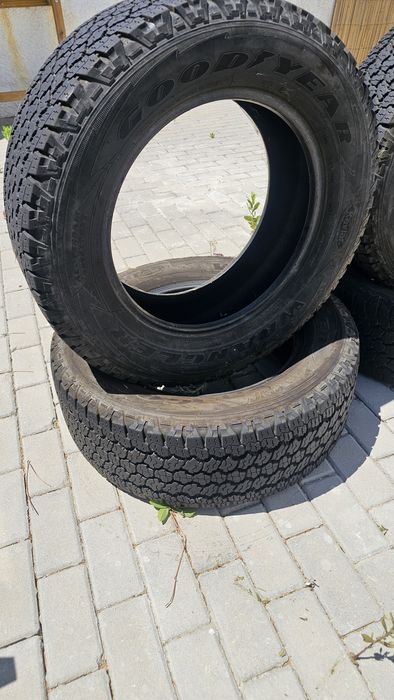 4 Pneus 265 / 60 / R18
