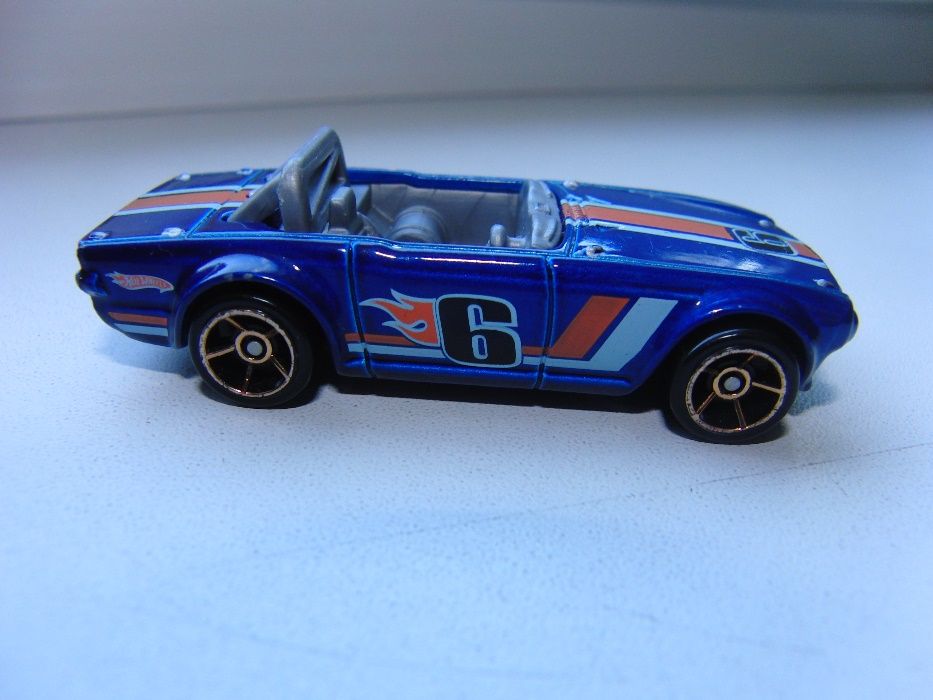 Hot Wheels Triumph TR6