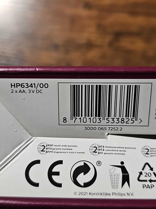 PHILIPS Ladyshave HP6341/00
Golarki - Głowicowe, posiadająca