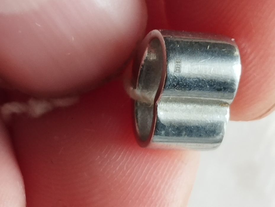 Підвіска срібна .