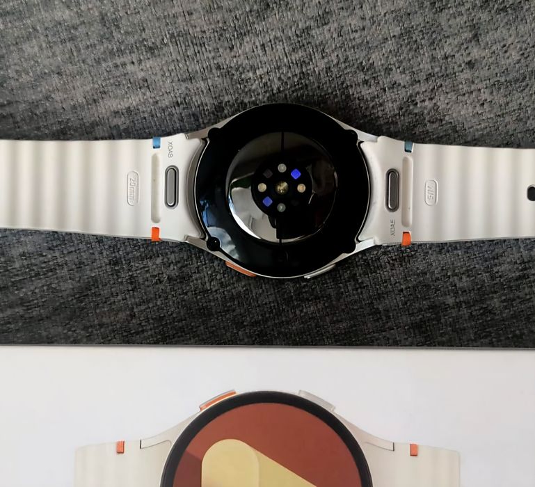 Smartwatch Samsung Galaxy 7 40mm – Kremowy   Gwarancja   Bardzo dobry