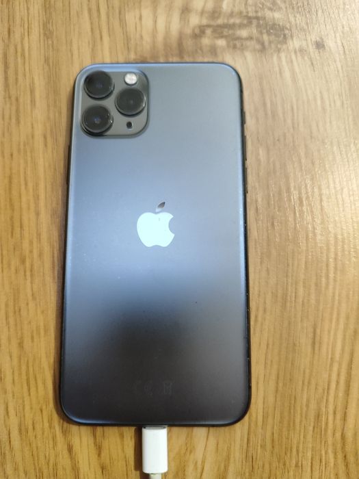 iPhone 11 pro 64gb