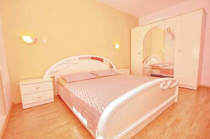 Chorwacja. LAST MINUTE .Apartament 8 osobowy, w VIII tylko 780 złotych /doba