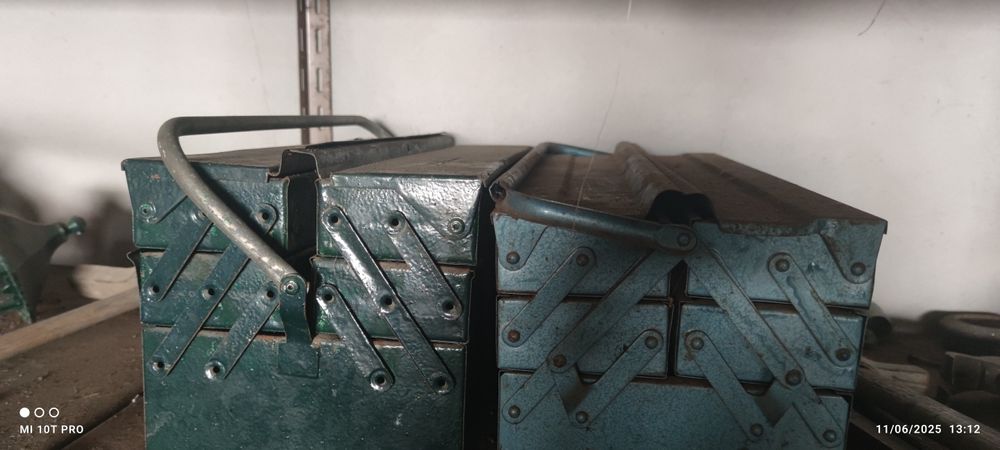 Material de construção vários em bom estado.