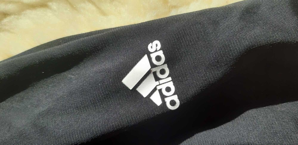Spodnie adidas r. 128