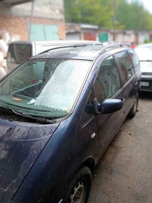 Продам Форт Гелексі 98 р/в. 2,0 бензин