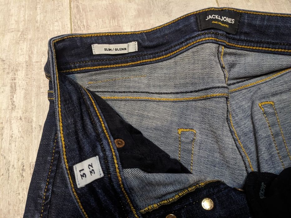 Джинсы Jack & Jones