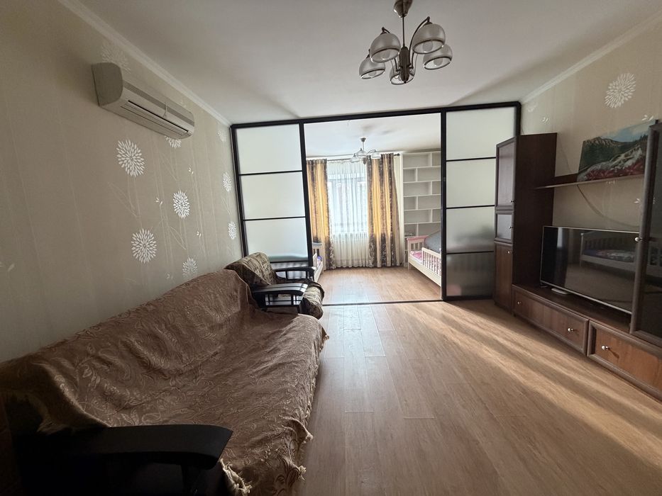 Продам 1 к квартиру , 53м2, 5/9- поверх, вул. Шевченка ЖК Левада