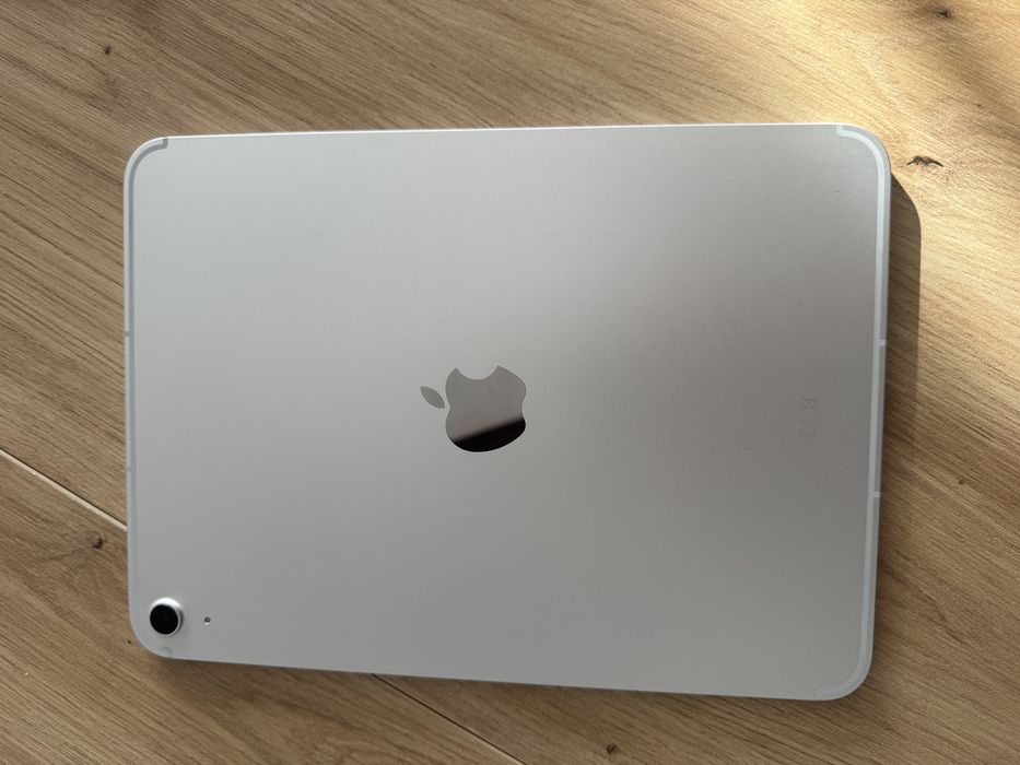 Tablet iPad 11” Srebrny