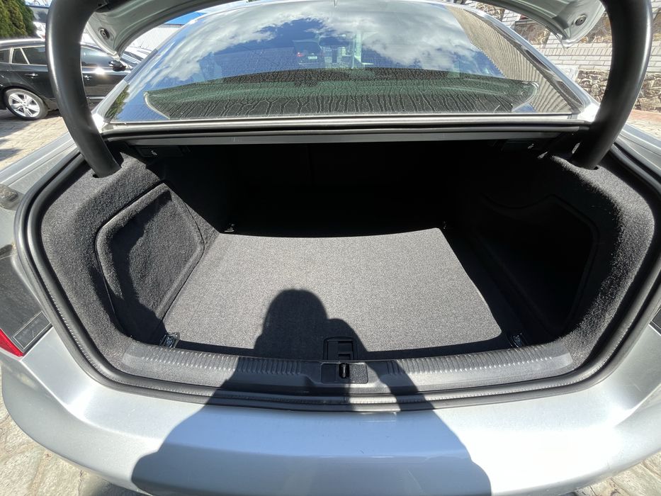 Продаж Audi A5 2011 за ГОТІВКУ, або в ЛІЗИНГ | КРЕДИТ