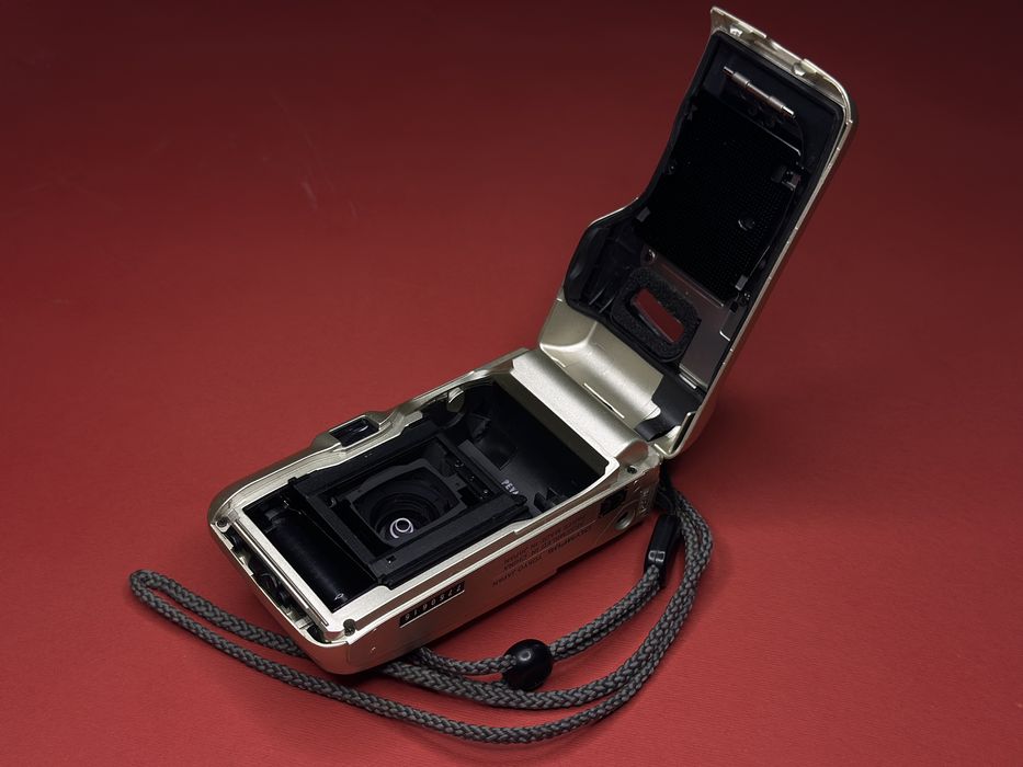 Olympus mju ii плівковий фотоапарат мью 2 як новий kodak zoom gold