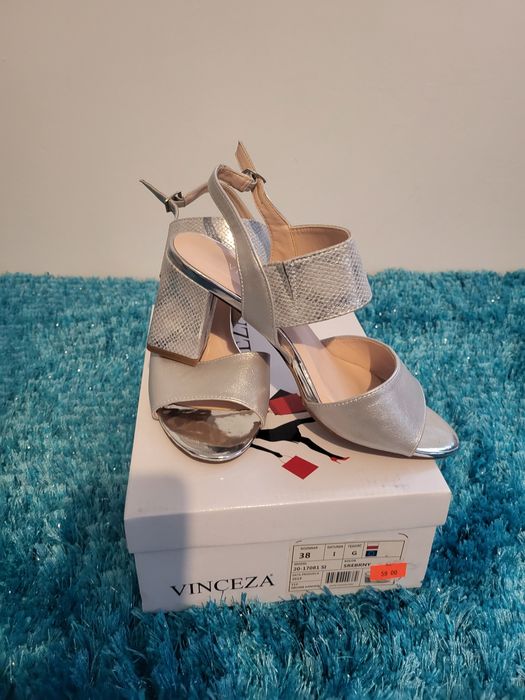 Nowe Sandały Vinceza