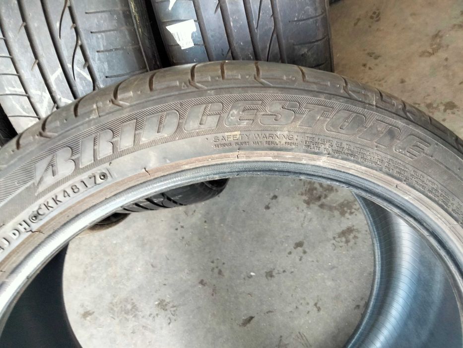 255 40 R20 Bridgestone