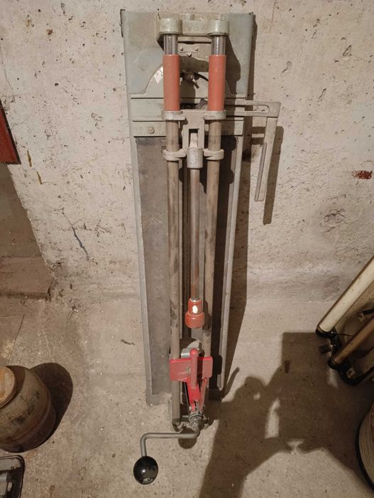 Плиткоріз ручний