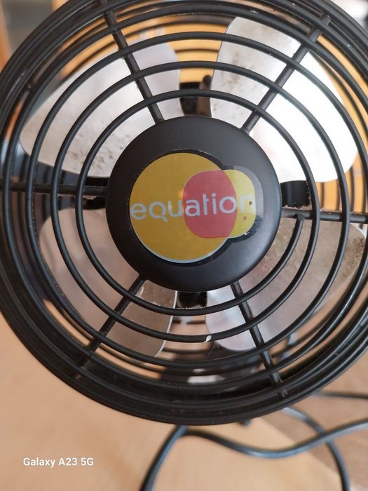 Ventoinha de mesa ou secretária