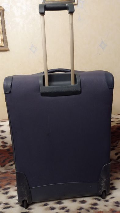 Чемодан "DELSEV"