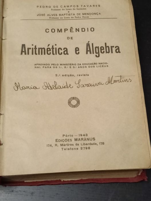Livro escolar antigo  Aritmética e Álgebra