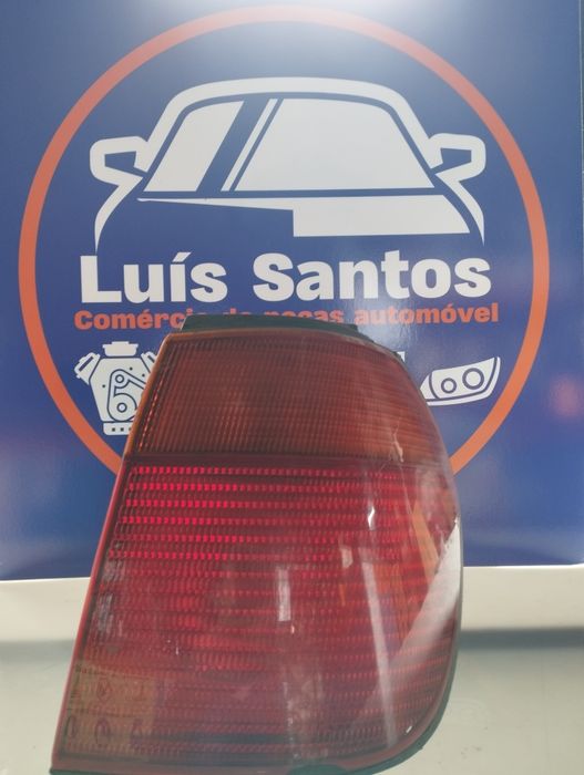 Farol Farolim trás direito Nissan Primera sw carrinha