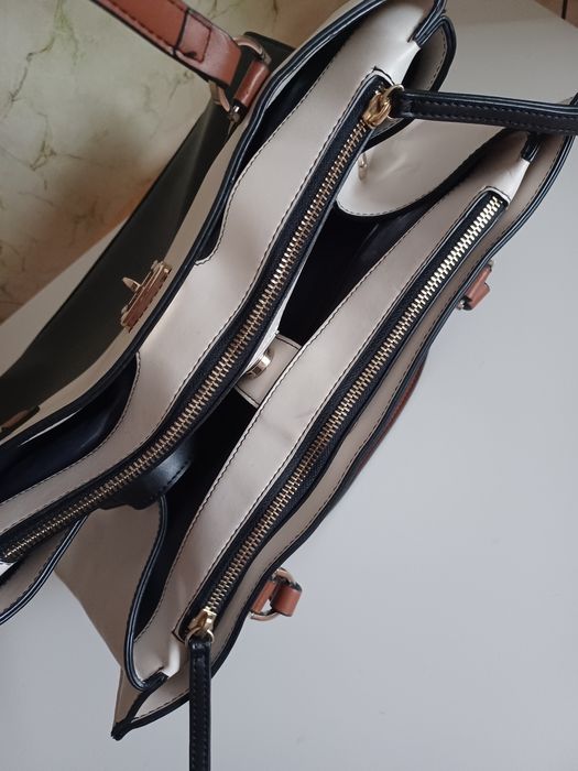 Сумка  жіноча Fiorelli