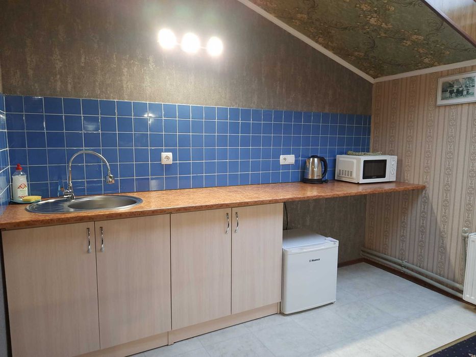 Подобово оренда в Готелі "Унєніж" в Ніжині