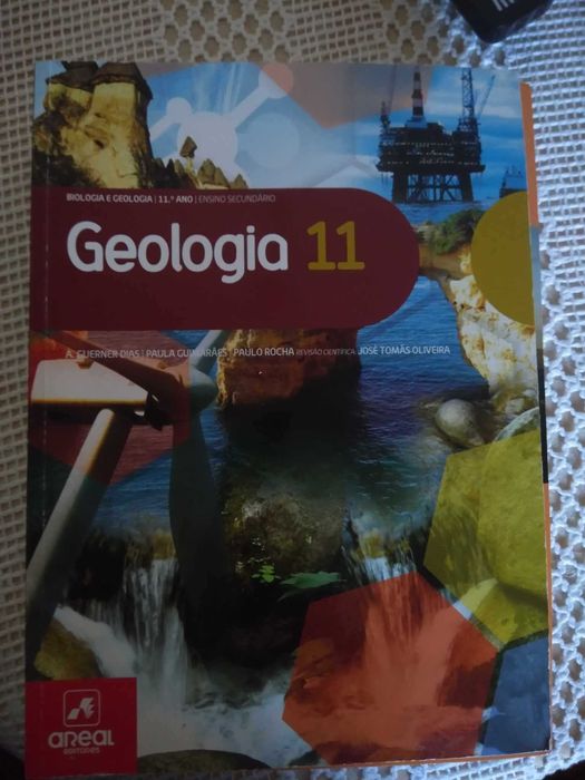 3 livros Biologia e geologia 10º e 11º ano