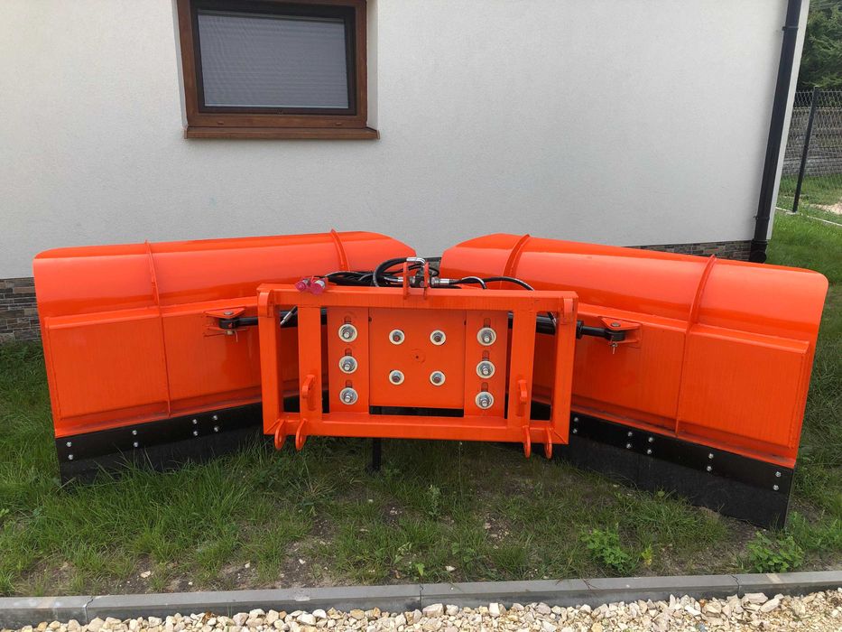 Pług hydrauliczny składany strzałka Metal-Technik 2,6-3,0m tuz euro