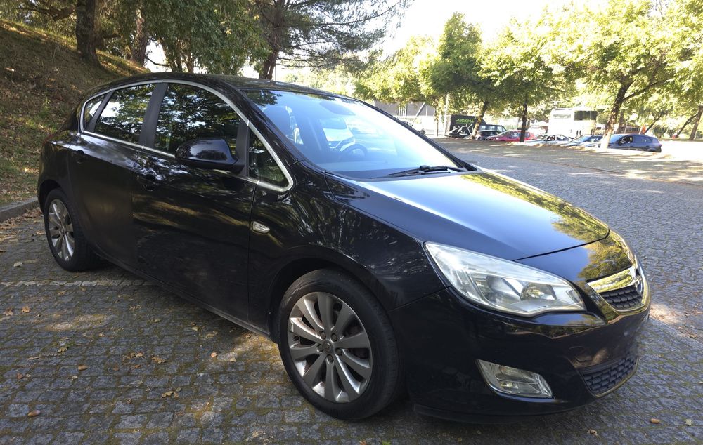 Opel Astra 1.3 Cdti Cosmo — photo 3