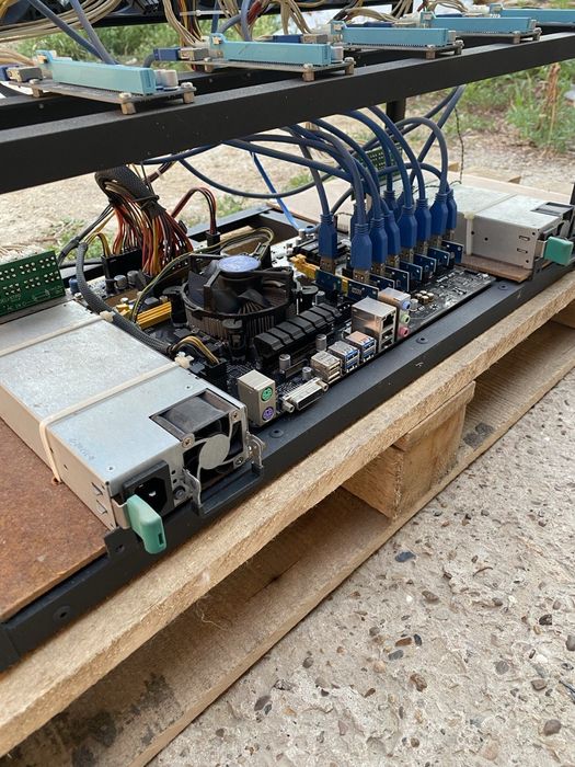 Корпус майнинг фермы