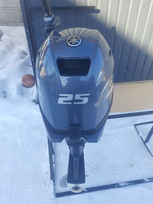 Продам  Лодочный мотор Yamaha 25 ,2021 г.