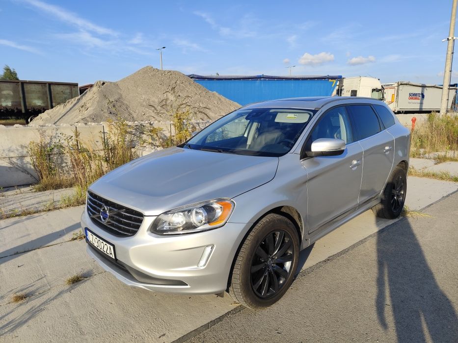 Volvo XC60 2.0 b 243 km 2014 rok 174tkm