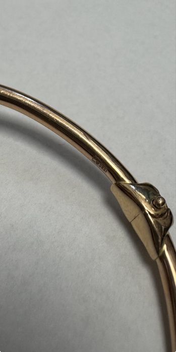 Золотой краслет капля