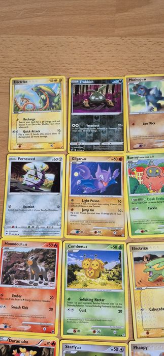 Pokémon TCG Lote 25 Cartas